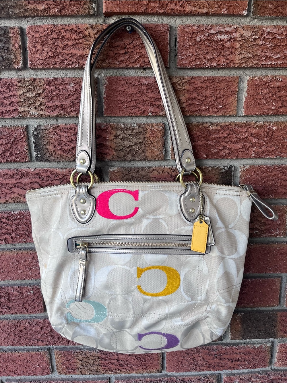 Coach Women’s Beige Tote Bag with Multicolor Accent 'C' Motif